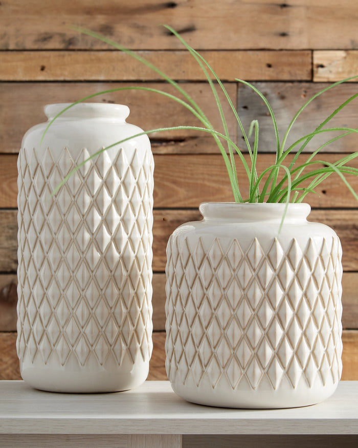 Edwinna Vase (Set of 2) image