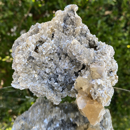 466g 11x11x9cm Orange Scheelite with Silver muscovite from China - Locco Decor