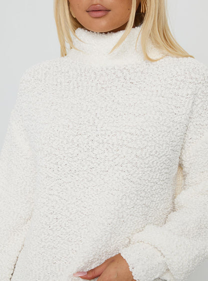 Feyre Boucle Jumper Ivory