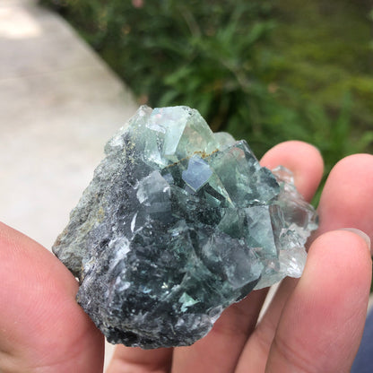 98g 7x6x4cm Glass Green and Clear Fluorite from Xianghualing,Hunan,CHINA