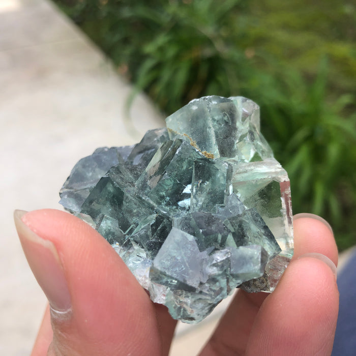 98g 7x6x4cm Glass Green and Clear Fluorite from Xianghualing,Hunan,CHINA