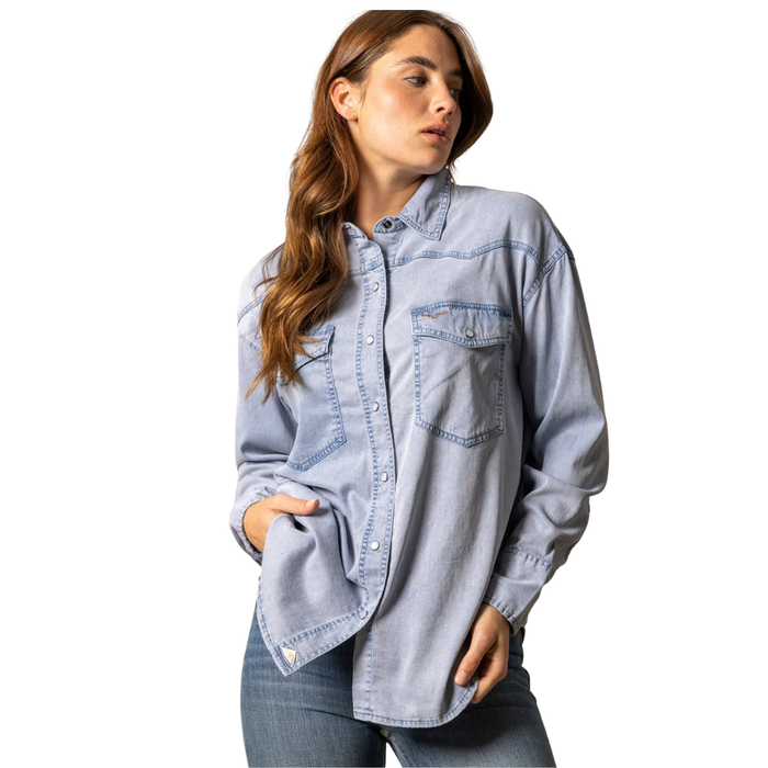 Kimes Ranch Women's L/S Olly Western Snap Shirt in Light Wash