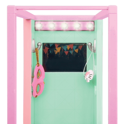 Toy photo booth